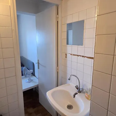 T2 Mansarde Au Coeur De L'ecusson * 몽펠리에